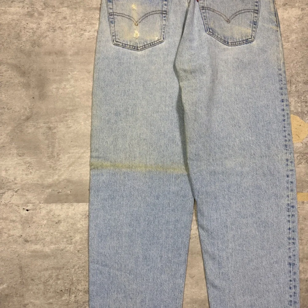 Vintage Levis 550 Relaxed Fit Tapered Leg Jeans Light Wash Made in USA 36x34